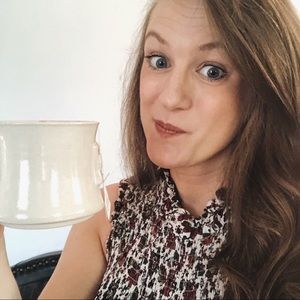 Meet your Posher, Olivia